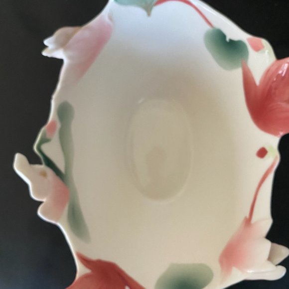 FRANTZ Collection Cyclamen Lattice Bowl with box - FZ 01098 - Picture 5 of 7